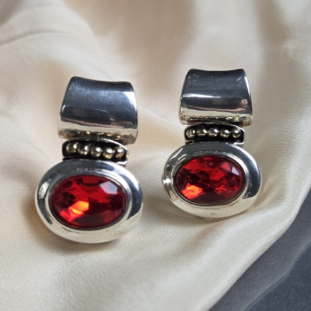 Vintage Silver Tone Garnet Red Gemstone Clip On  Earrings
